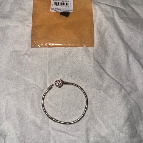 Pandora Pavé Sterling Silver Bracelet w 14k rose gold-plated heart clasp - - Picture 5 of 15